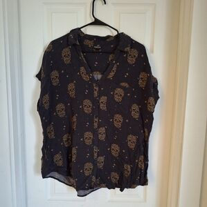 Torrid Black with Orange Floral Skull Design